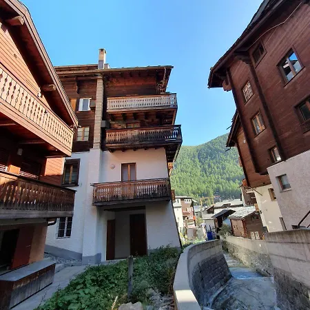 Josy'S Home Zermatt Exterior photo